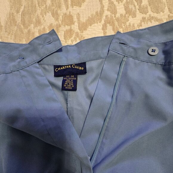 Set Of 2 Charter Club Womens Golf Shorts Size 14 Blue & White Polyester - Picture 7 of 16